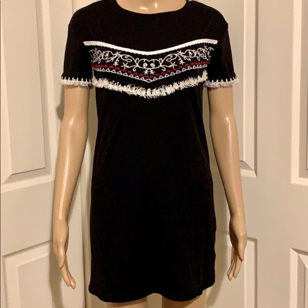 Extremz Black Embroidered Casual Mini Dress